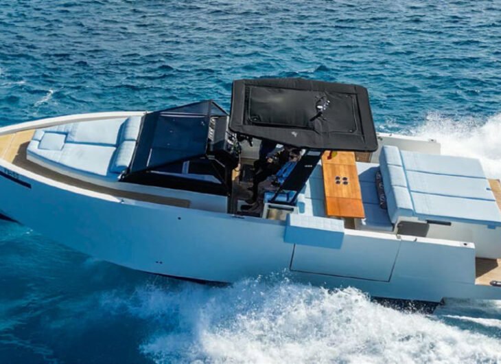 De Antonio 34 Dandy - CW Rent Boats Ibiza