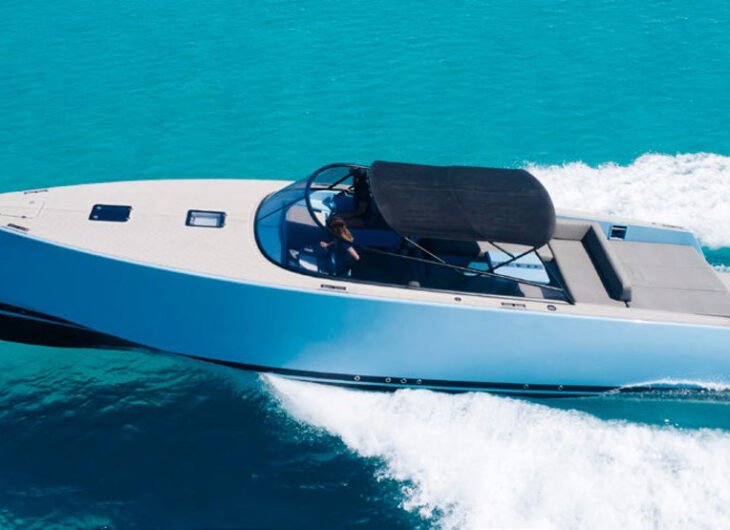 VanDutch 40 Blue Steel - CW Rent Boats Ibiza