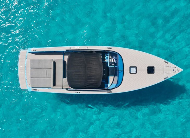 VanDutch 40 Blue Steel - CW Rent Boats Ibiza